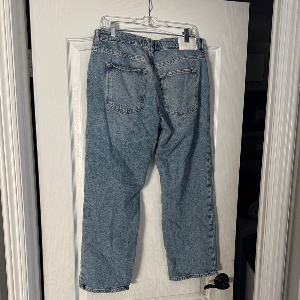 Classic Blue Jeans - Picture 3 of 3